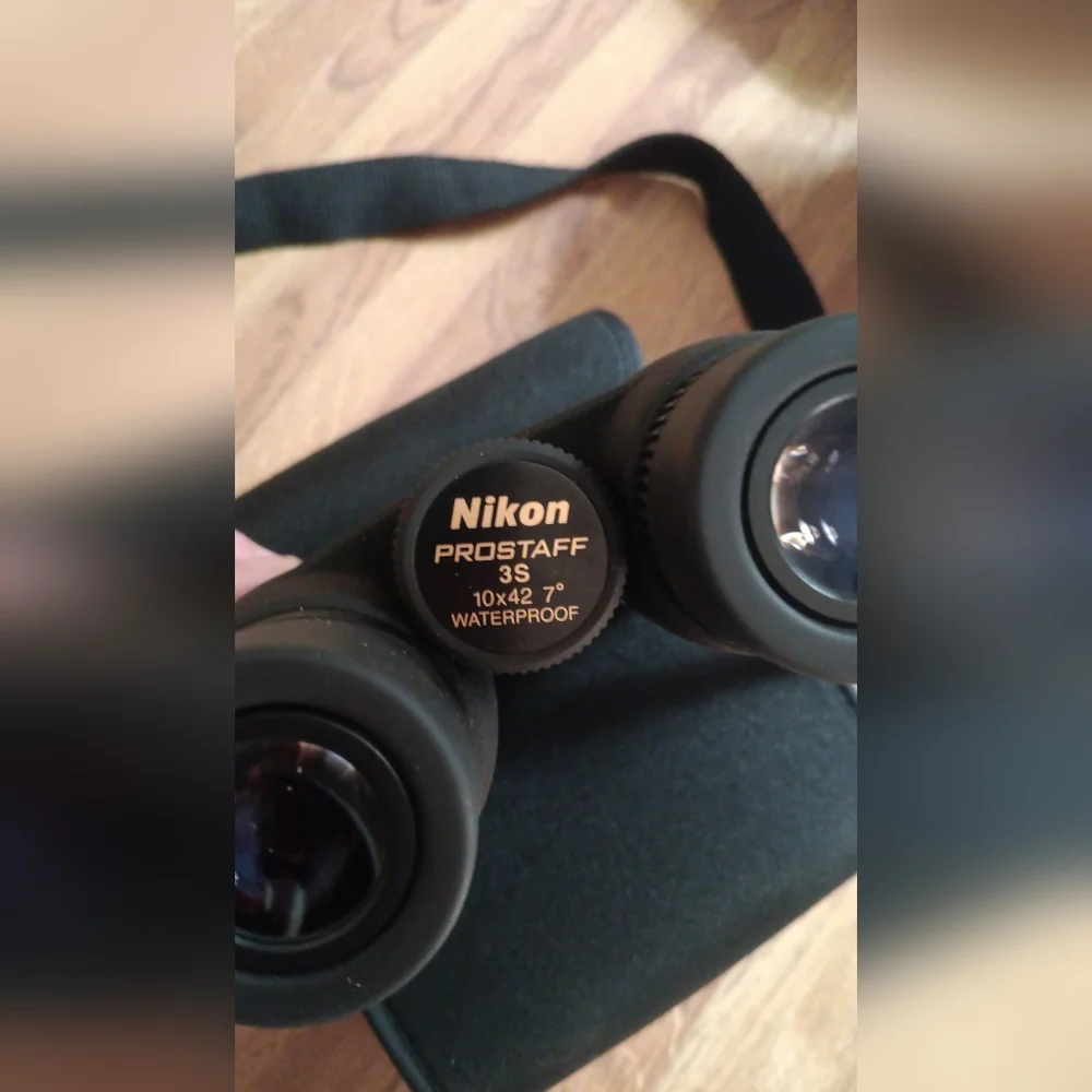 NIKON Prostaff 3s Binoculars